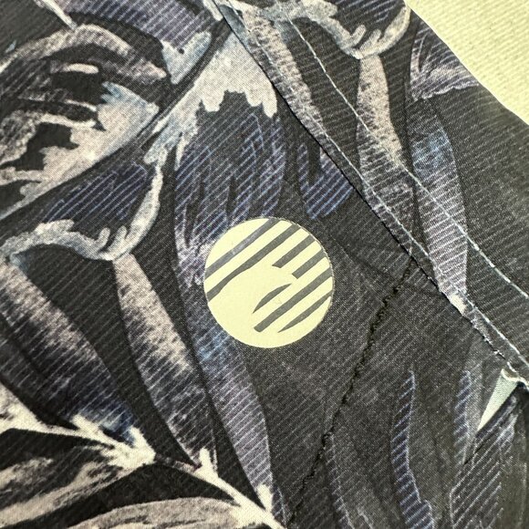 Laguna Swim Mens 2XL Swim Shorts Gray/Blue Palm Gradient Design Mesh Lining - Picture 9 of 12